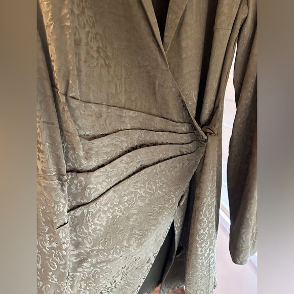 House of Harlow dress from Revolve size M - Picture 4 of 8